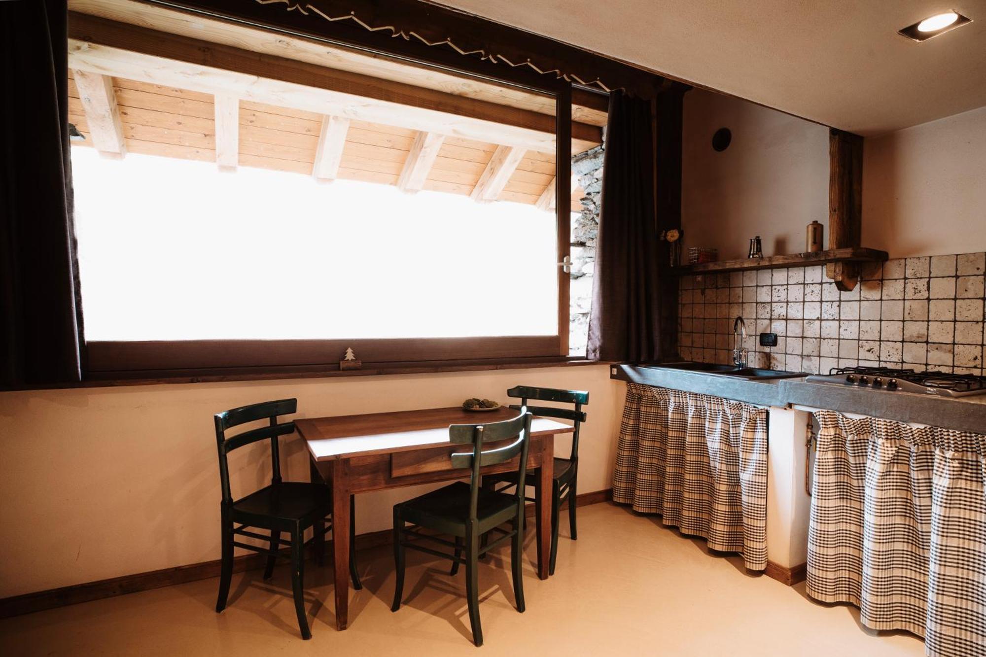 Maison Rosset Agriturismo, Camere, Appartamenti E Spa In Valle D'Aosta Nus Esterno foto